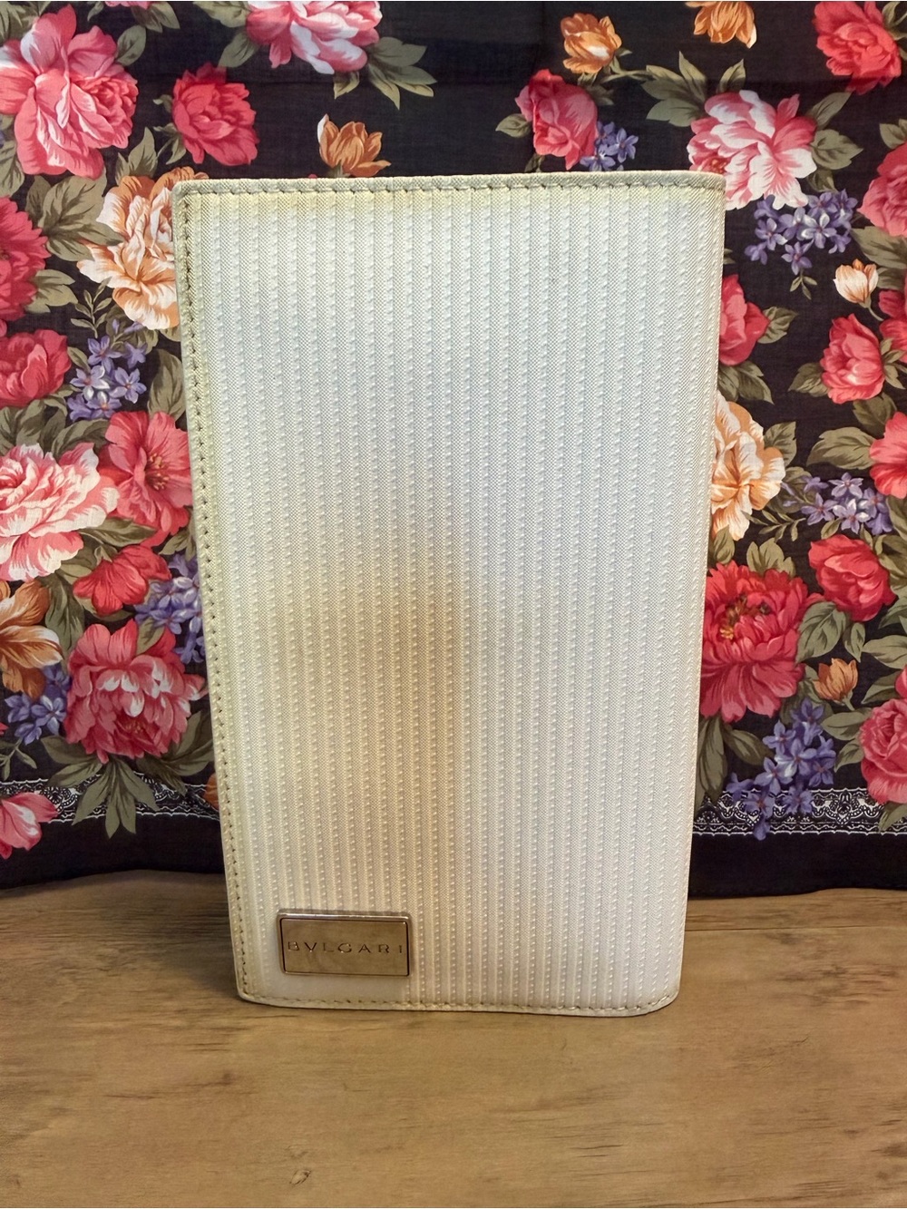 Bulgari Cream Textured Home Accent Wallet Organizer
